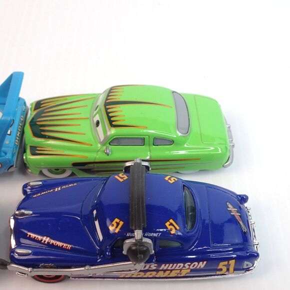 Disney World of Cars Metal Die Cast Assorted Characters Lot of 4 w/Hudson Hornet - Picture 4 of 9